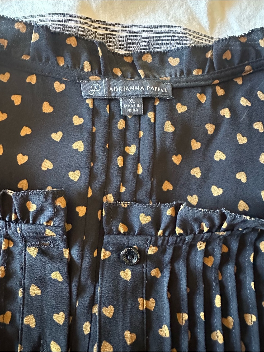 Adrianna Papell Black Blouse with Gold Heart Print - Picture 3 of 4